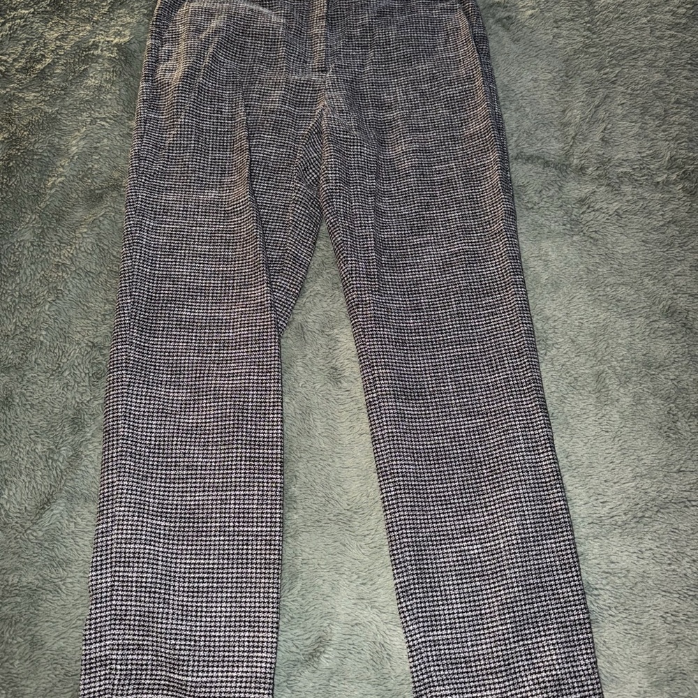 H&M Women’s Black and White Houndstooth Dress Pants
